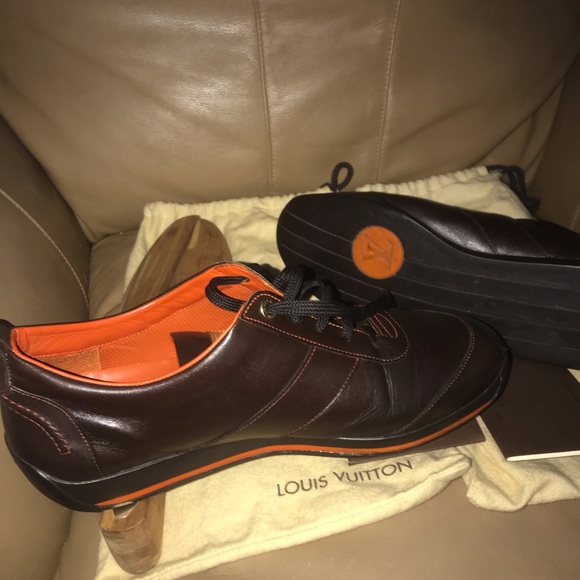 Louis Vuitton Sneakers ✴️100% Authentic ✴️ Size 10 - Picture 1 of 8